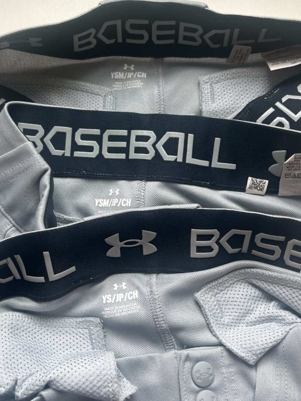 Under Armour Boys Baseball Pants Size Small (Fair condition) - Picture 11 of 11